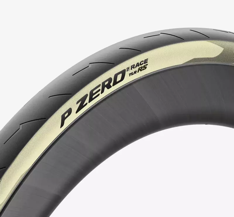 700*32 P Zero Race RS TLR Retro